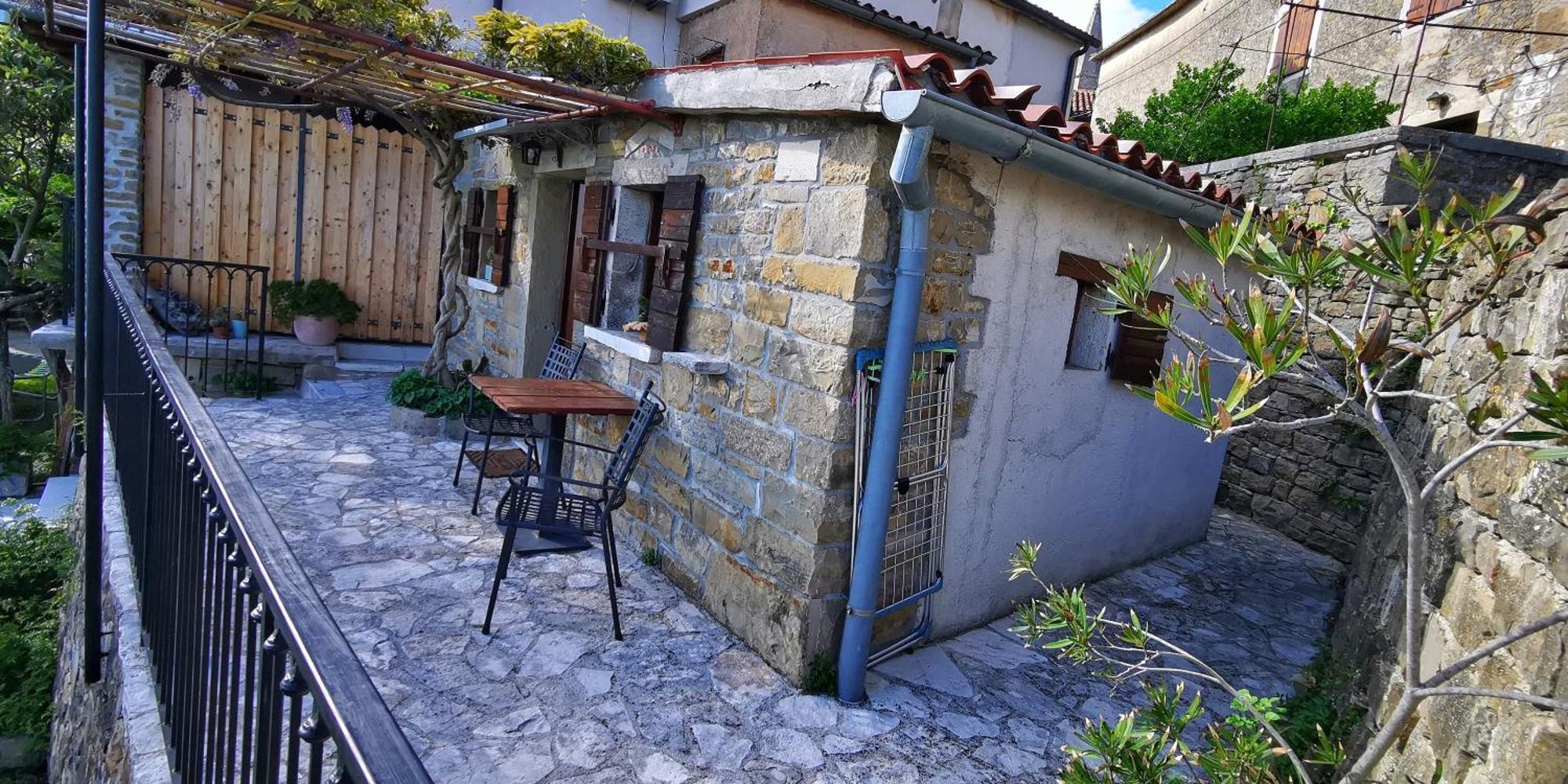 Studio Apartment Belvedere Grožnjan Extérieur photo